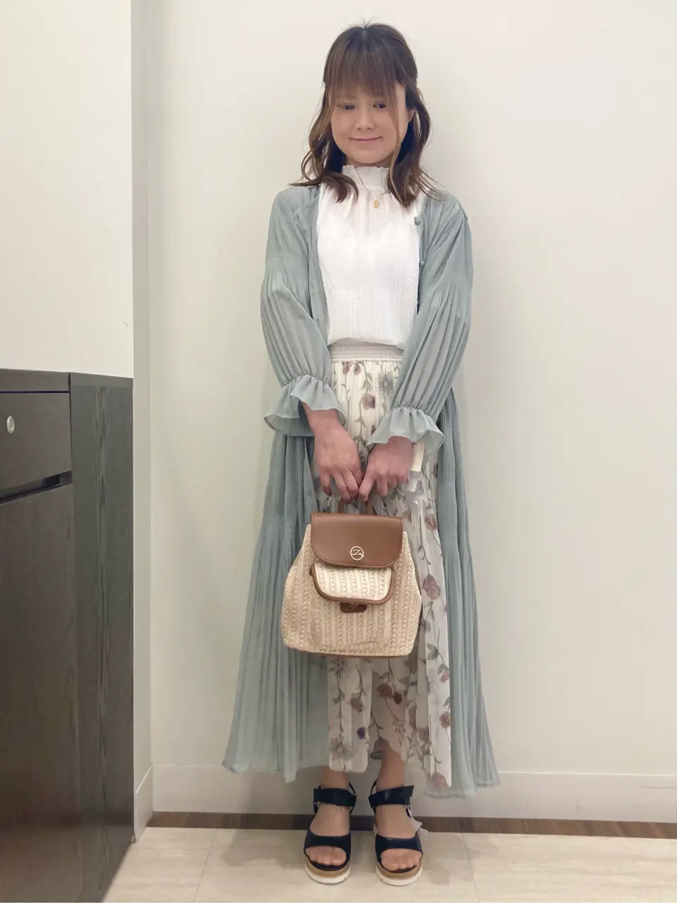 Feroux スタッフ コーディネート画像