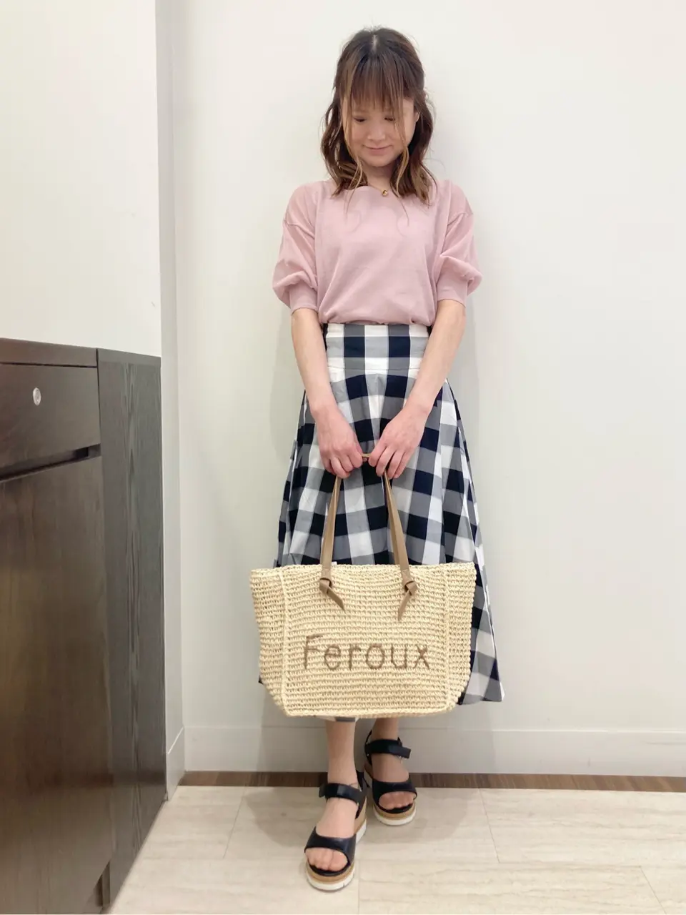 Feroux スタッフ コーディネート画像