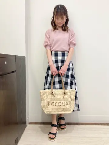 Feroux スタッフ コーディネート画像