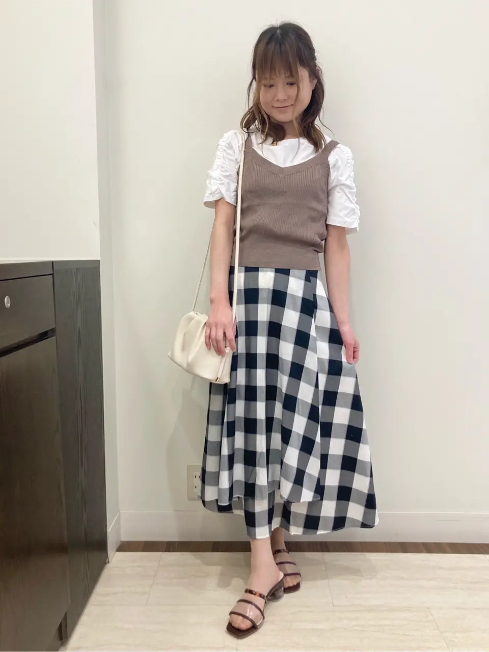 Feroux スタッフ コーディネート画像