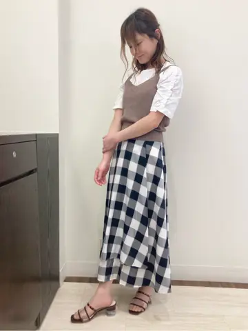 Feroux スタッフ コーディネート画像