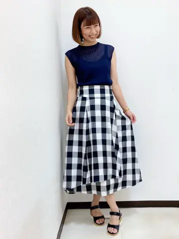 Feroux スタッフ コーディネート画像