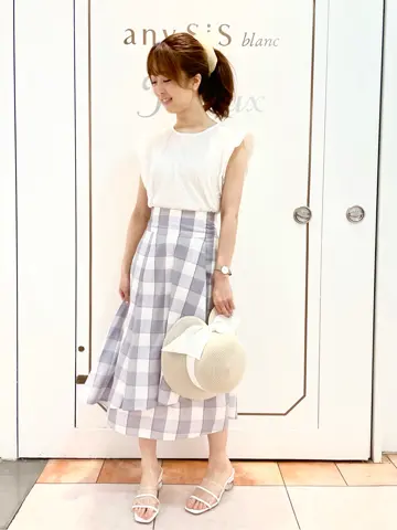 Feroux スタッフ コーディネート画像