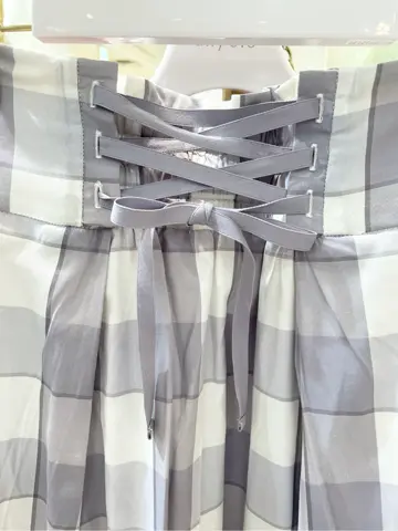 Feroux スタッフ コーディネート画像