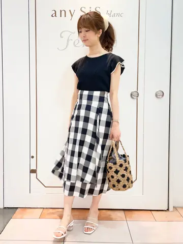 Feroux スタッフ コーディネート画像