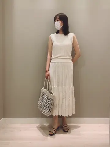 Feroux スタッフ コーディネート画像