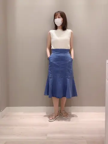 Feroux スタッフ コーディネート画像