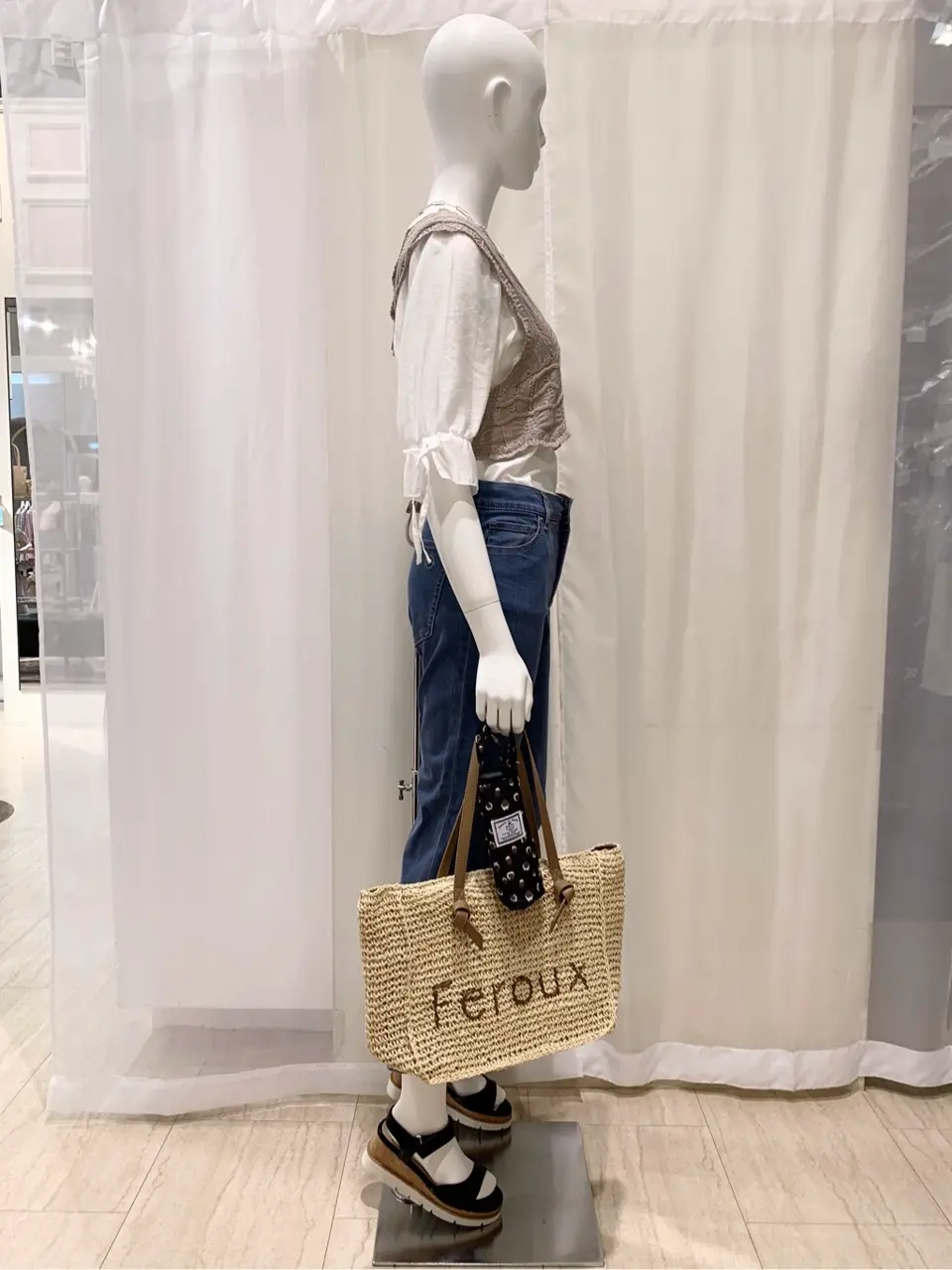 Feroux 石原 コーディネート画像