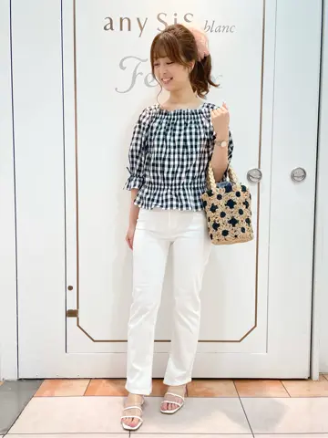 Feroux スタッフ コーディネート画像