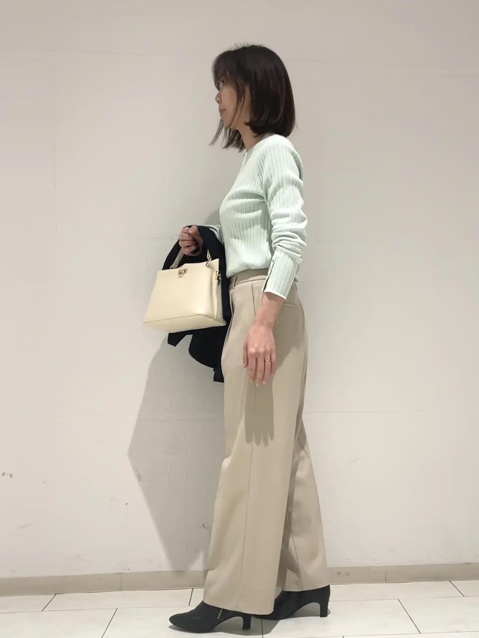 ANY SIS 小山 コーディネート画像