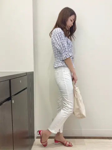 Feroux スタッフ コーディネート画像