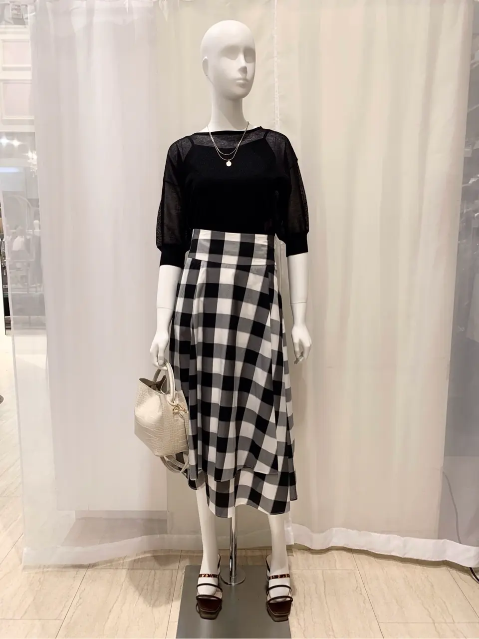  石原 コーディネート画像