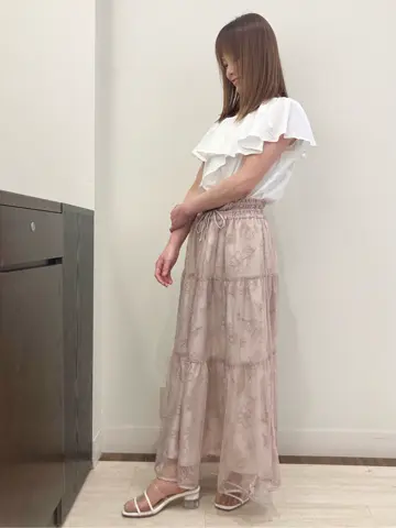 Feroux スタッフ コーディネート画像