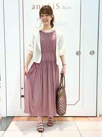 Feroux スタッフ コーディネート画像