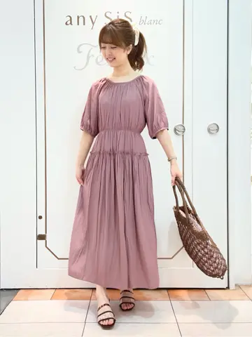 Feroux スタッフ コーディネート画像