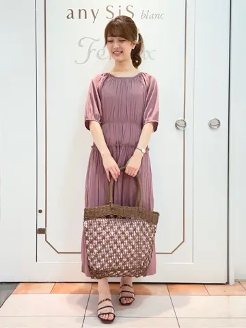 Feroux スタッフ コーディネート画像