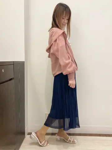 Feroux スタッフ コーディネート画像