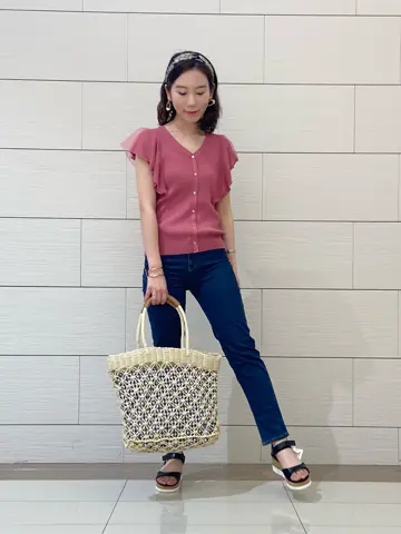 Feroux スタッフ コーディネート画像