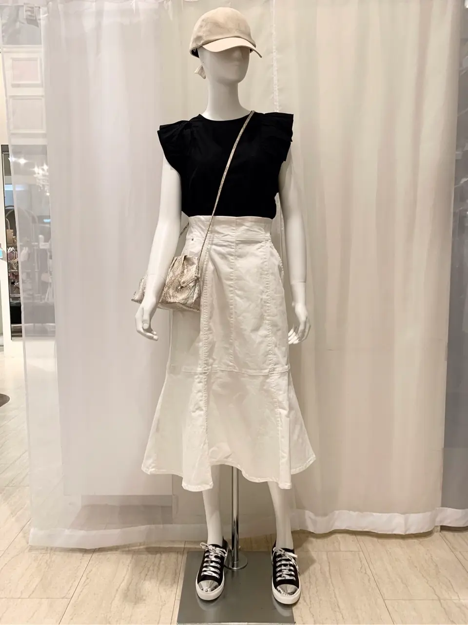  石原 コーディネート画像