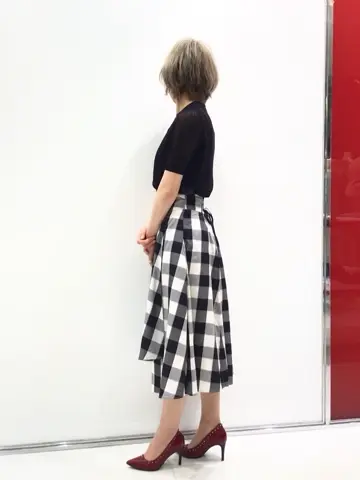 Feroux スタッフ コーディネート画像