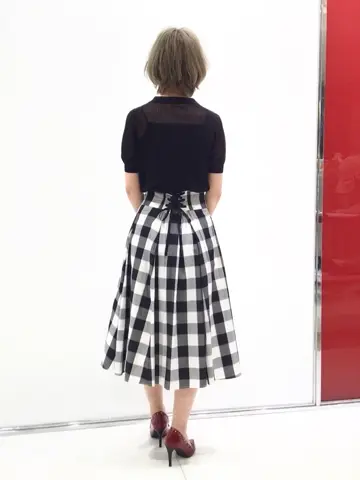 Feroux スタッフ コーディネート画像