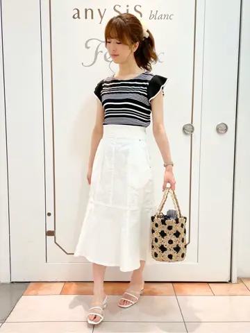 Feroux スタッフ コーディネート画像