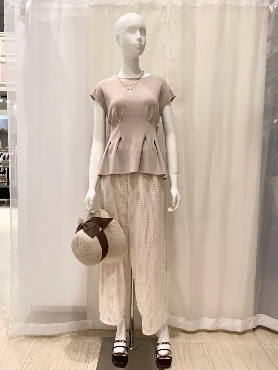  石原 コーディネート画像