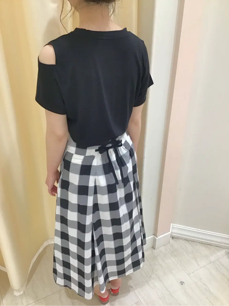 Feroux スタッフ コーディネート画像