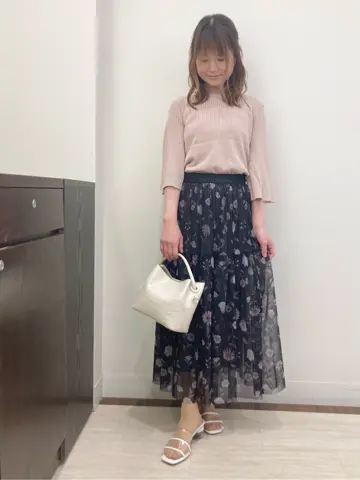 Feroux スタッフ コーディネート画像