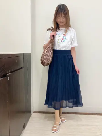 Feroux スタッフ コーディネート画像