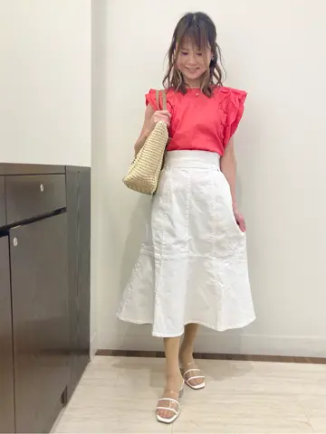 Feroux スタッフ コーディネート画像