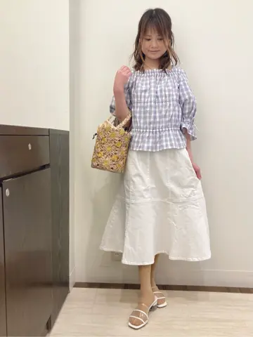 Feroux スタッフ コーディネート画像