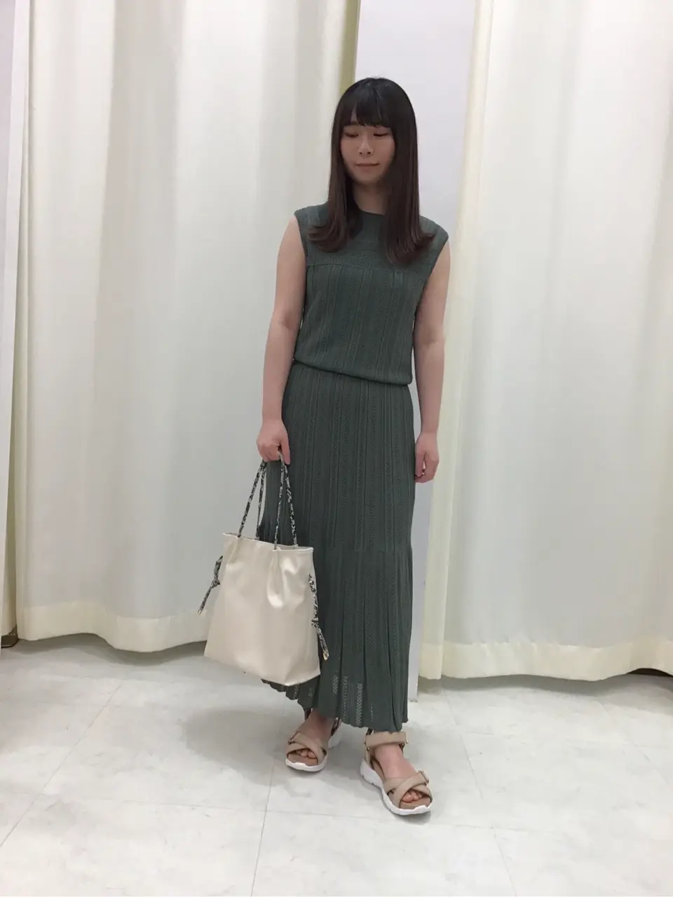  スタッフ コーディネート画像