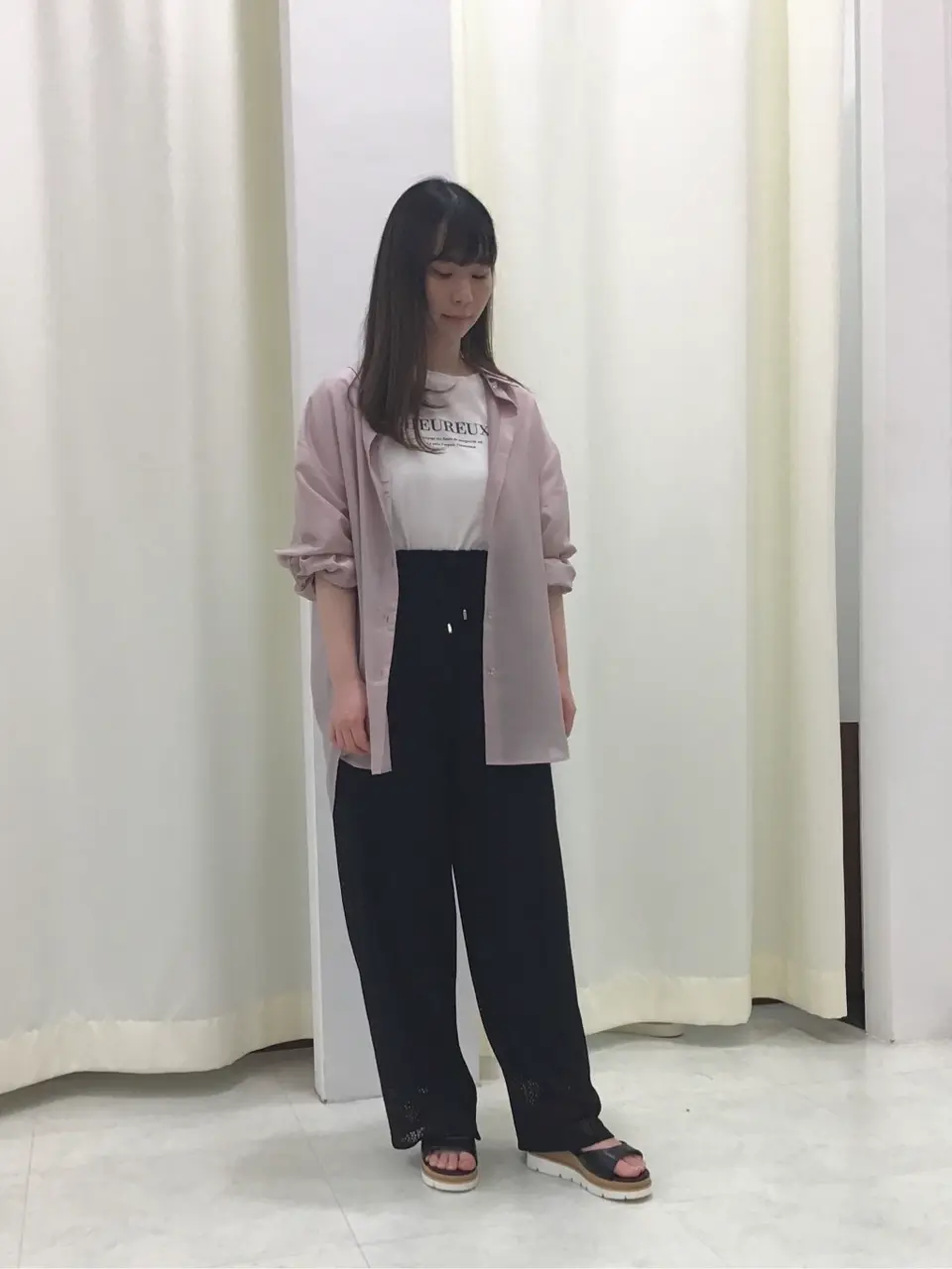  スタッフ コーディネート画像