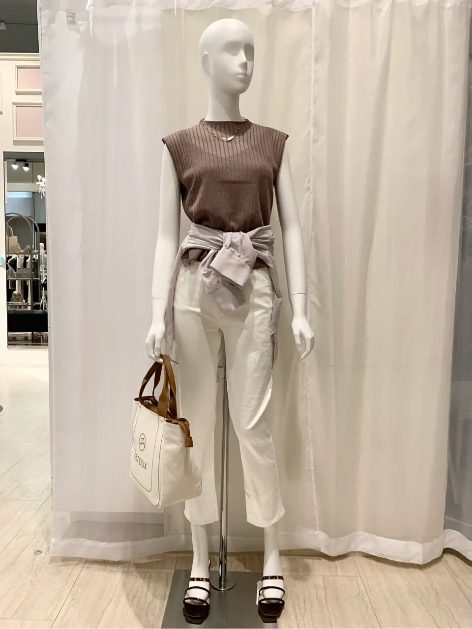  石原 コーディネート画像