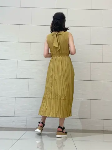 Feroux スタッフ コーディネート画像