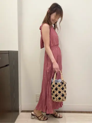 Feroux スタッフ コーディネート画像