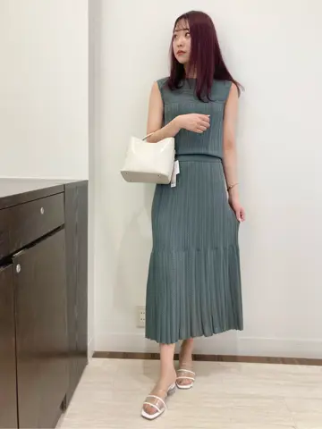 Feroux スタッフ コーディネート画像