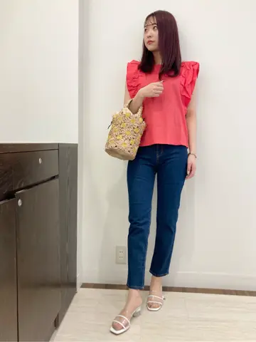 Feroux スタッフ コーディネート画像