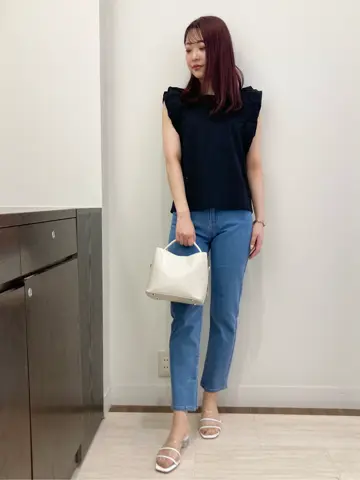 Feroux スタッフ コーディネート画像