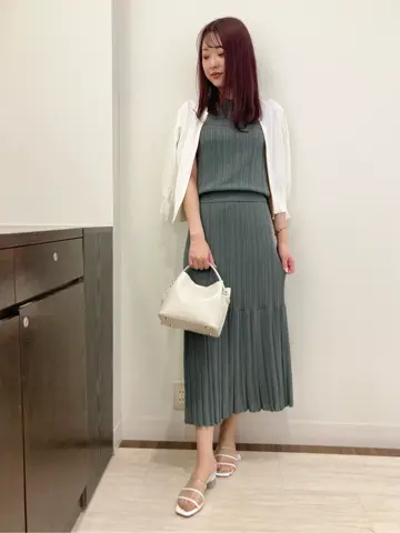 Feroux スタッフ コーディネート画像