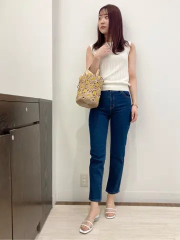 Feroux スタッフ コーディネート画像