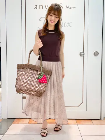 Feroux スタッフ コーディネート画像