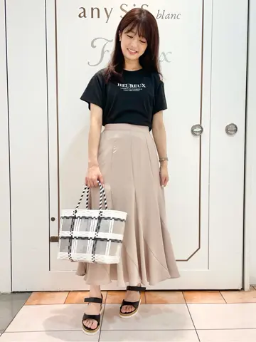 Feroux スタッフ コーディネート画像