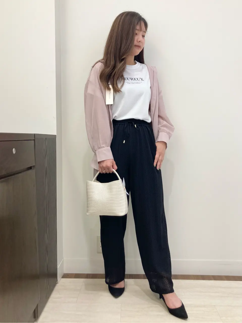 Feroux スタッフ コーディネート画像