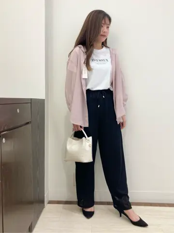 Feroux スタッフ コーディネート画像