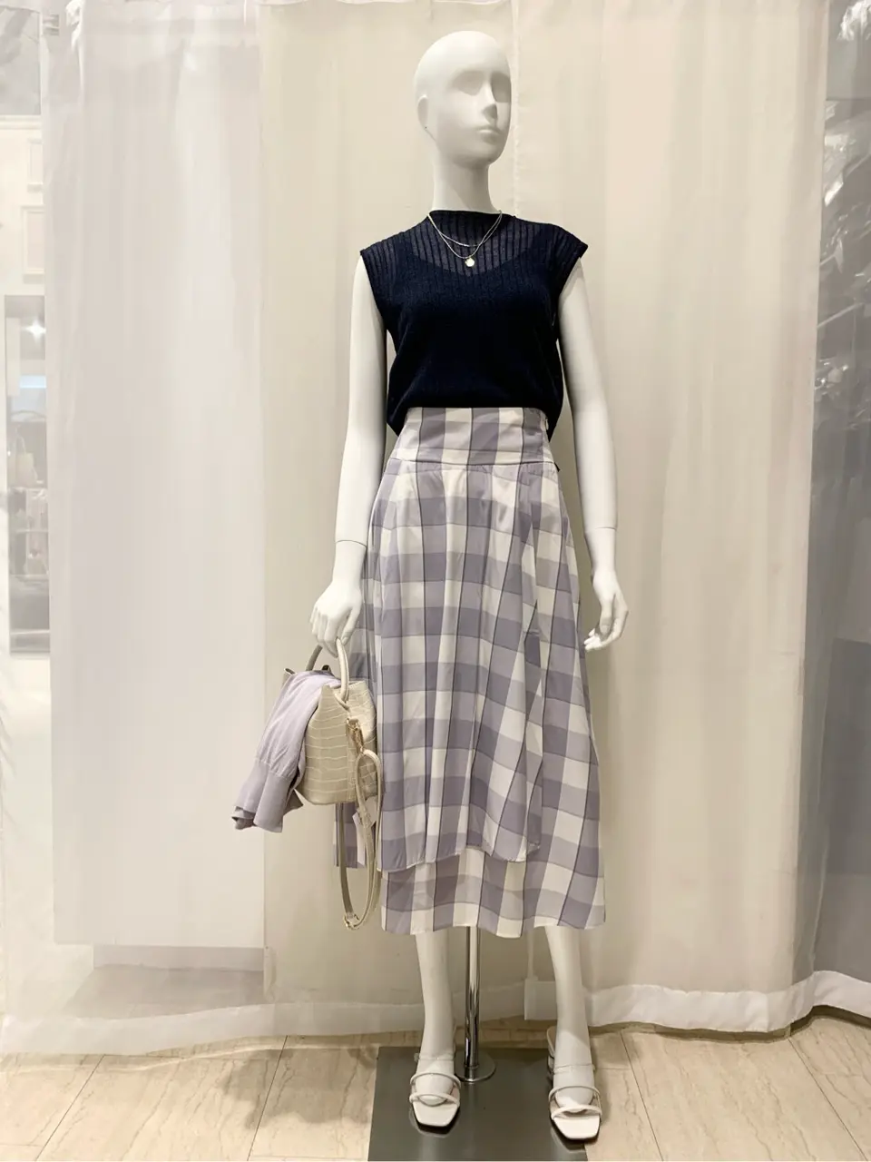  石原 コーディネート画像