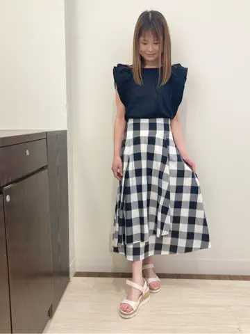 Feroux スタッフ コーディネート画像