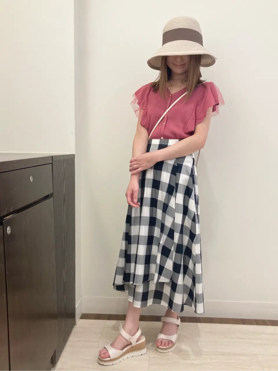 Feroux スタッフ コーディネート画像