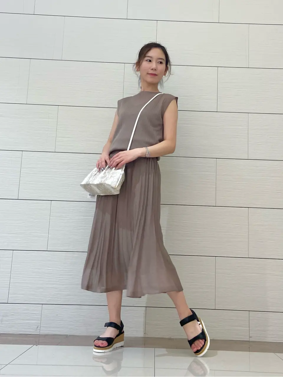 Feroux スタッフ コーディネート画像